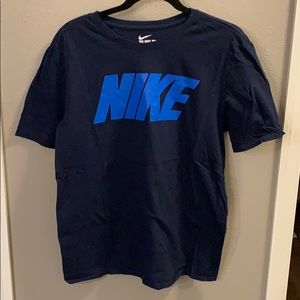 Nike T-Shirt